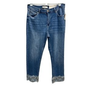 Cato Ankle Jeans with Aztec Embroidered Cuff, mid rise straight, soft stretch 14